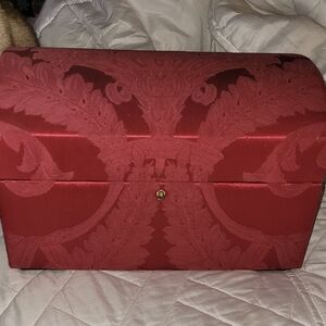 AGRESTI  MADE IN ITALY Elegant Red Jewelry Box